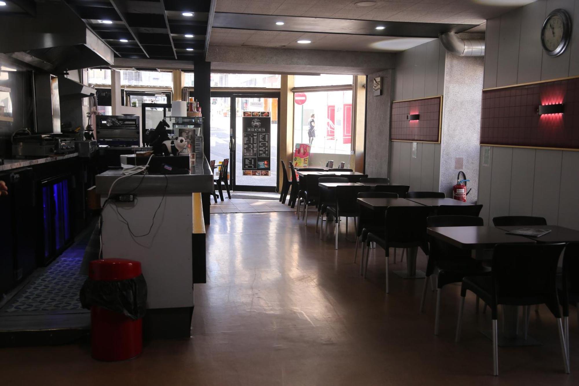Hotel Restaurant Le Parisien 루르드 외부 사진