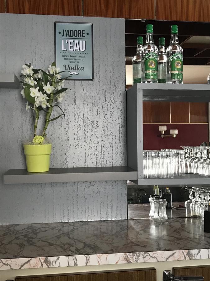 Hotel Restaurant Le Parisien 루르드 외부 사진